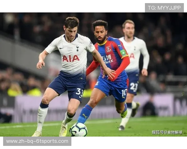 英超联赛中代表红蓝色的球队及其特色介绍